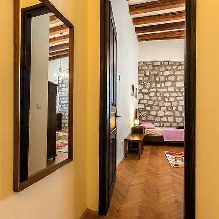 Old Palace Appartement *